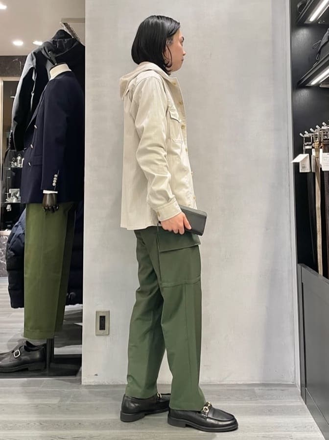 Tightさんの「TAKEO KIKUCHI｜アンティーク調レザー ラウンドファスナー 長財布」を使ったコーディネート