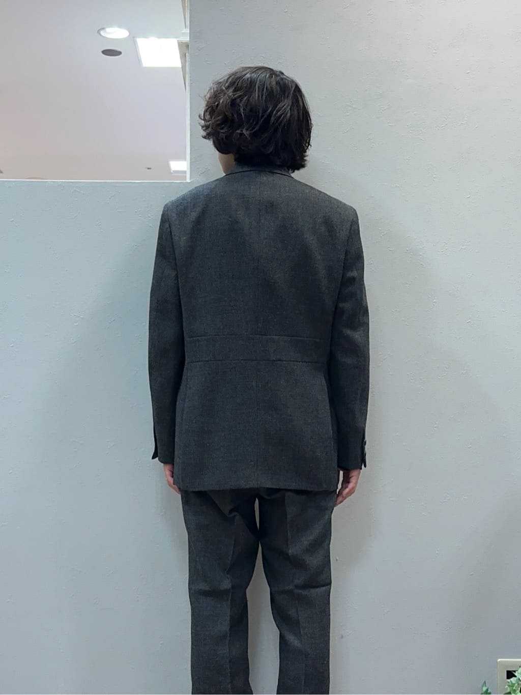 Uさんの「TAKEO KIKUCHI｜【Three by Three】シャイニーシャークピンヘッド ベスト / 3ピース対応」を使ったコーディネート