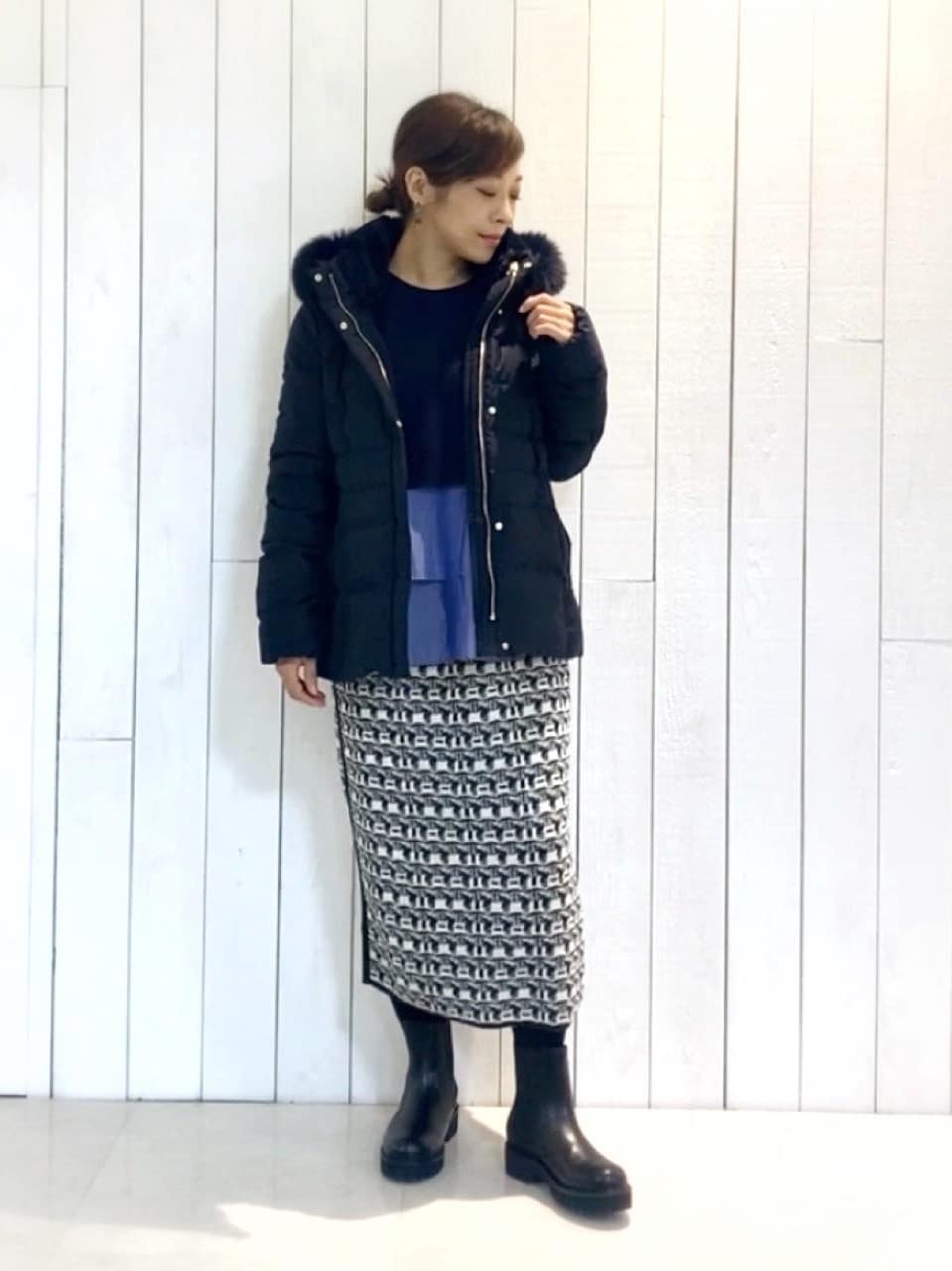 𝑹𝑶𝑴𝑰さんの「INDIVI｜」を使ったコーディネート