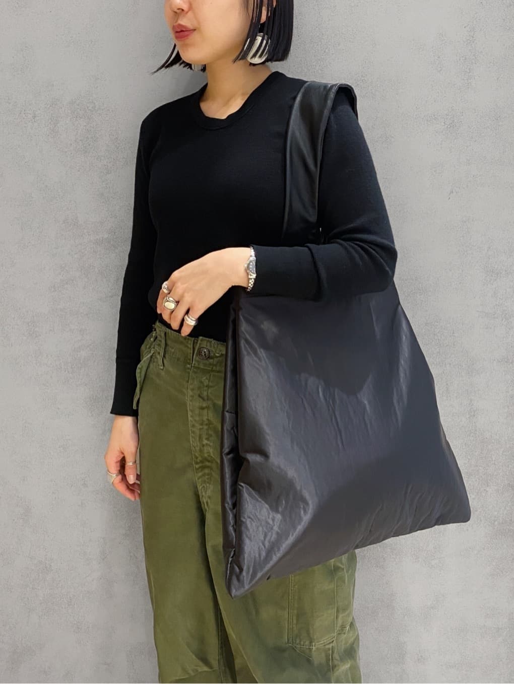Uさんの「HIROKO HAYASHI｜BEFANA(ベファーナ)薄型二つ折り財布」を使ったコーディネート
