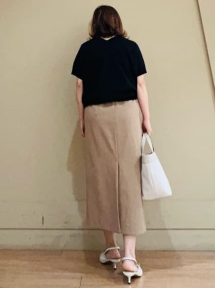 Juneさんの「UNTITLED｜」を使ったコーディネート