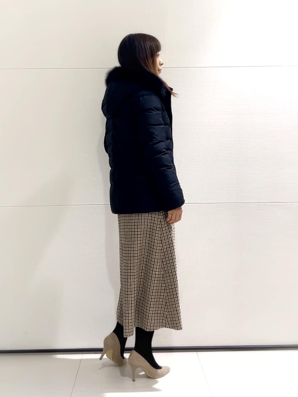 𝑹𝑶𝑴𝑰さんの「INDIVI｜」を使ったコーディネート