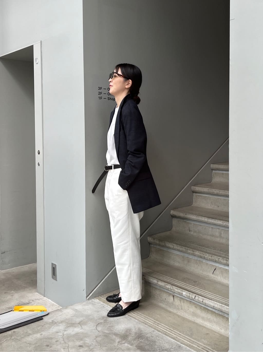 神野（jinno）さんの「TAKEO KIKUCHI｜【尾州織】リネンブレンド メッシュ ジャケット」を使ったコーディネート