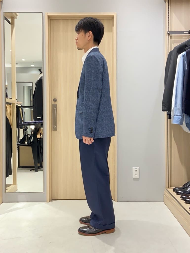 わいずみさんの「TAKEO KIKUCHI｜【抗菌防臭】COOL DOTS（R）ドビープリント ジャケット」を使ったコーディネート