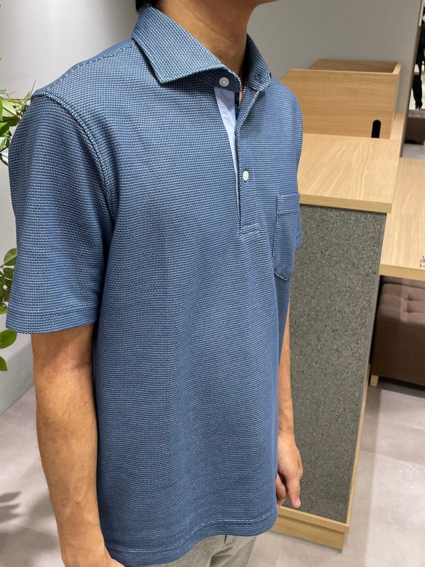 TAKE✳︎さんの「TAKEO KIKUCHI｜【抗菌防臭／9色5サイズ展開】ハニカムメランジ ポロシャツ」を使ったコーディネート