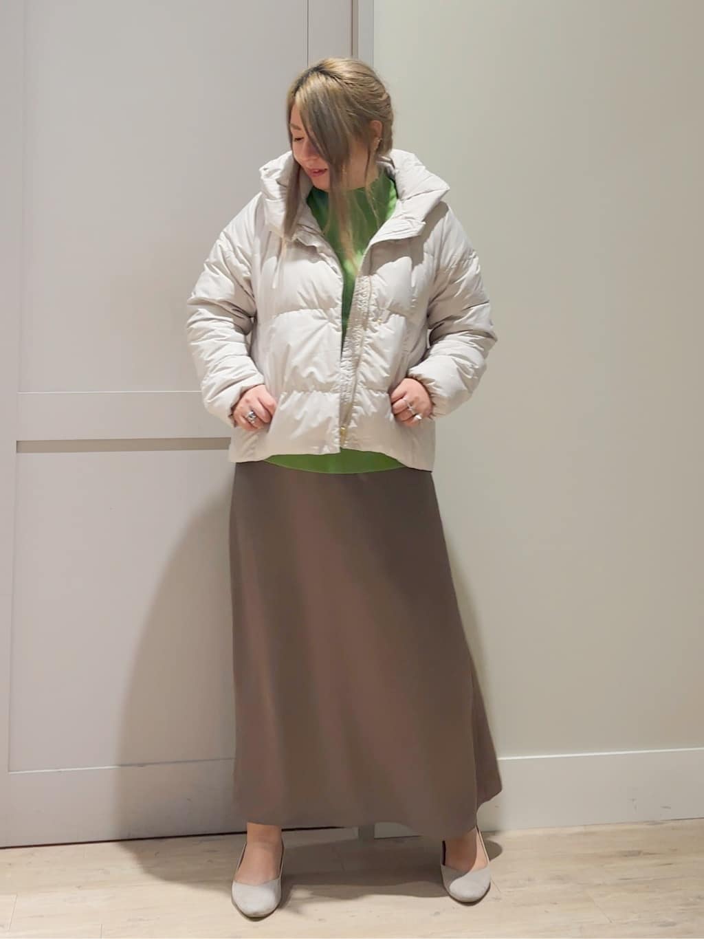 sasaさんの「grove｜【はっ水加工】やわここちローヒールパンプス(3.0cm)」を使ったコーディネート
