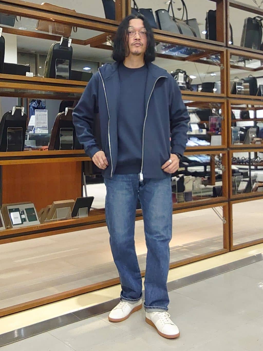 かしげるさんの「TAKEO KIKUCHI｜」を使ったコーディネート