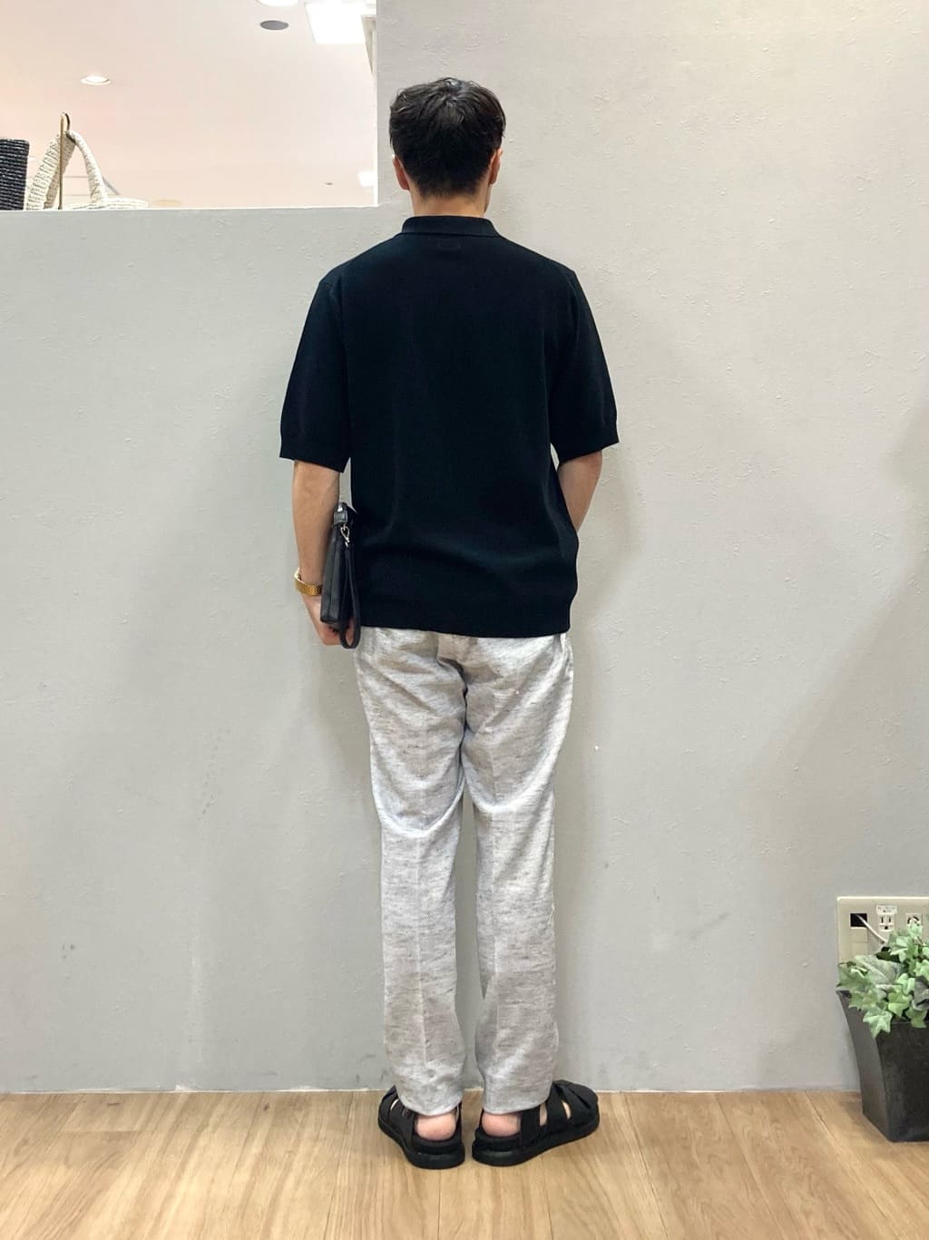 シュンさんの「TAKEO KIKUCHI｜【尾州織】リネンブレンド メッシュパンツ」を使ったコーディネート