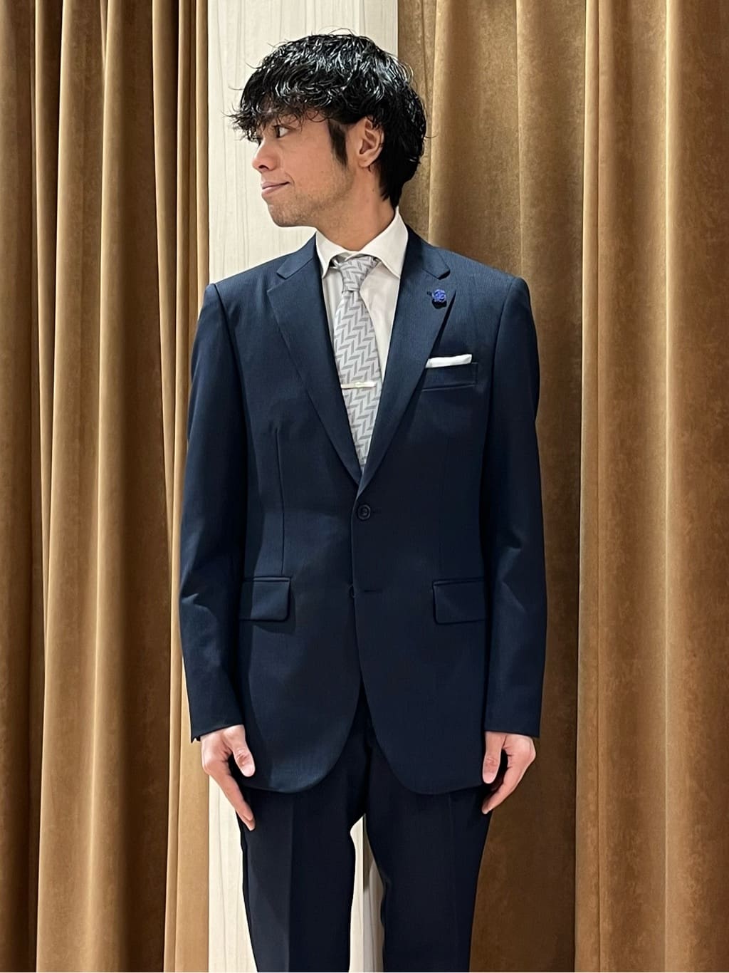 URAさんの「TAKEO KIKUCHI｜【Made in JAPAN】矢絣（やがすり）シルクネクタイ」を使ったコーディネート