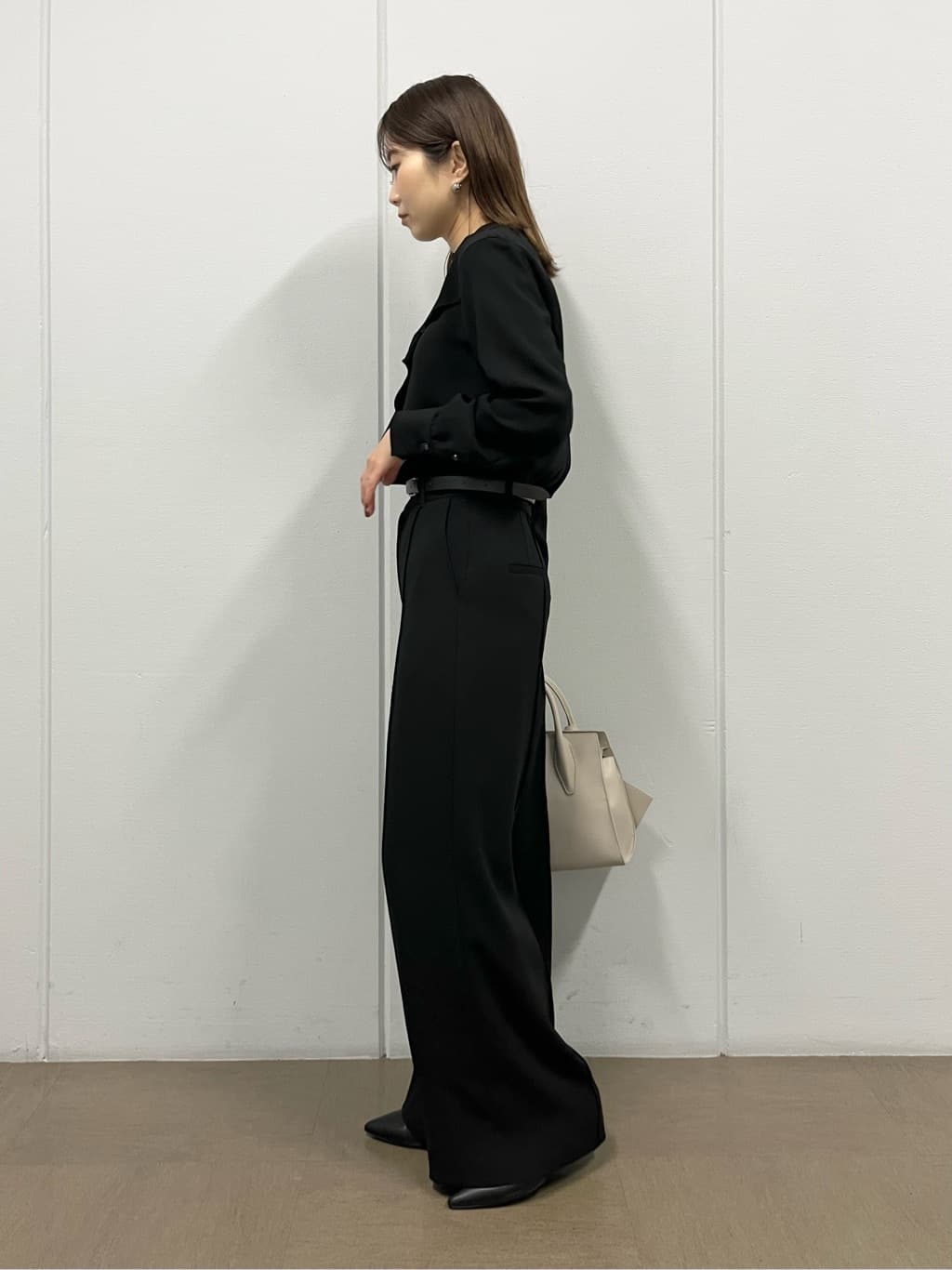 shokoさんの「INDIVI｜◆【合皮／マルチWAY／サブバッグ付】ミニショルダーバッグ」を使ったコーディネート