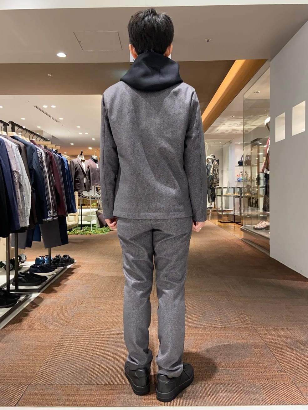 わいずみさんの「TAKEO KIKUCHI｜【DOWN FABRIC】ダウンファブリック スタンドカラーブルゾン」を使ったコーディネート