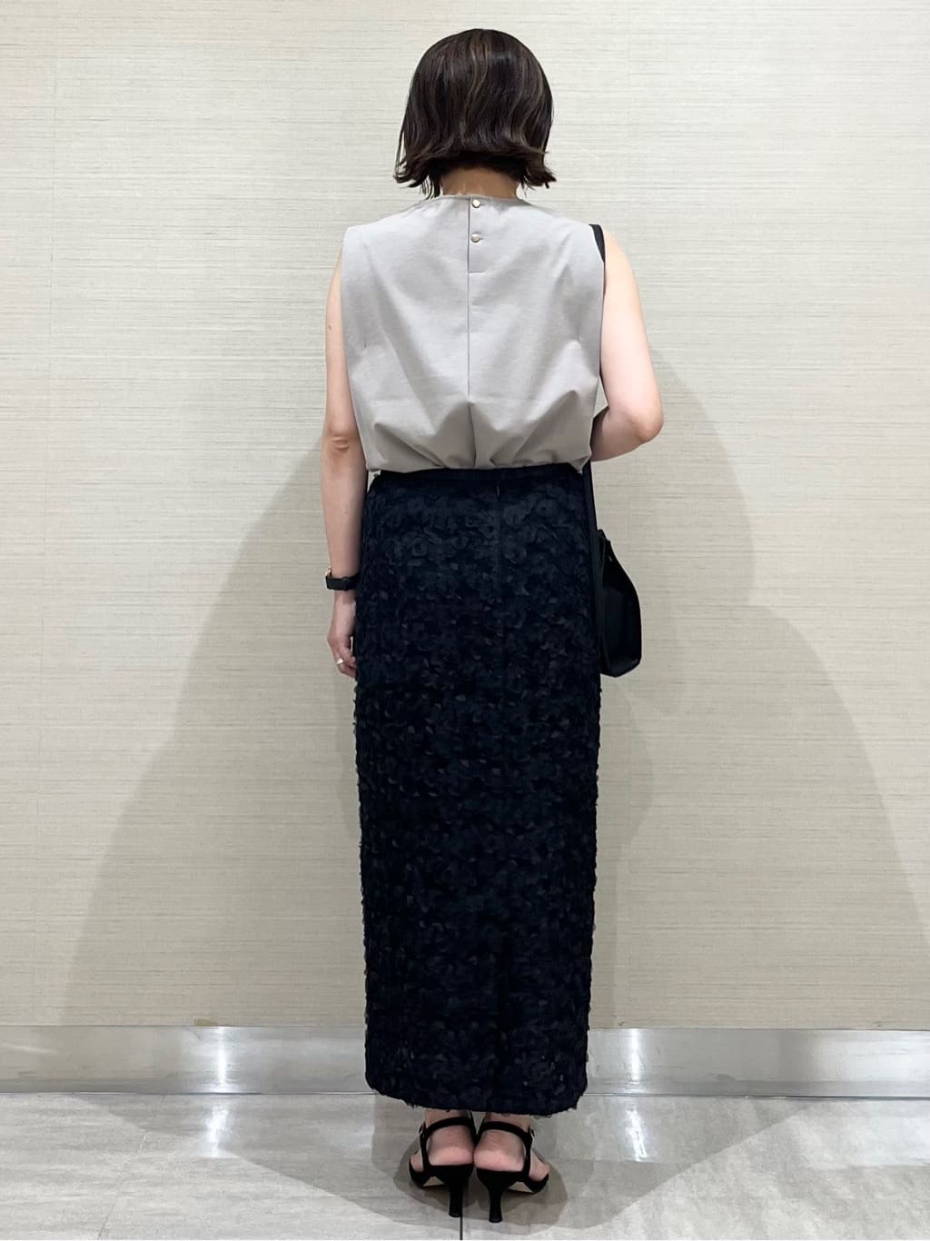 なつよさんの「UNTITLED｜」を使ったコーディネート