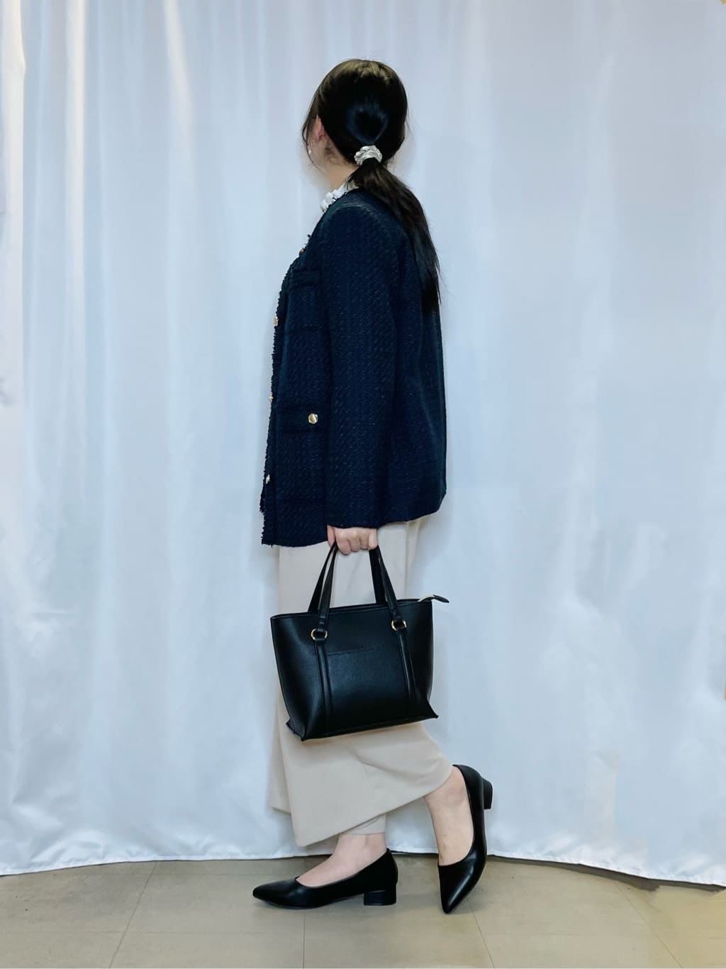 かのさんの「SHOO･LA･RUE｜【通勤/デイリー/セットアップ可】マルチに使える カットジョーゼット ワイドパンツ」を使ったコーディネート