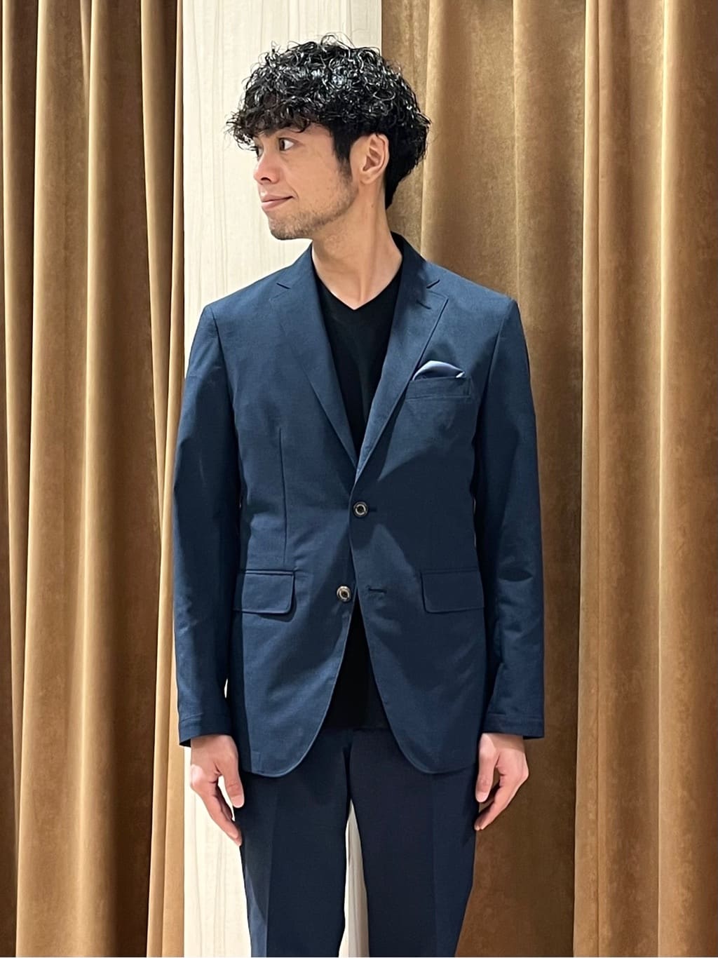 URAさんの「TAKEO KIKUCHI｜【抗菌防臭】COOL DOTS（R）ドビープリント ジャケット」を使ったコーディネート