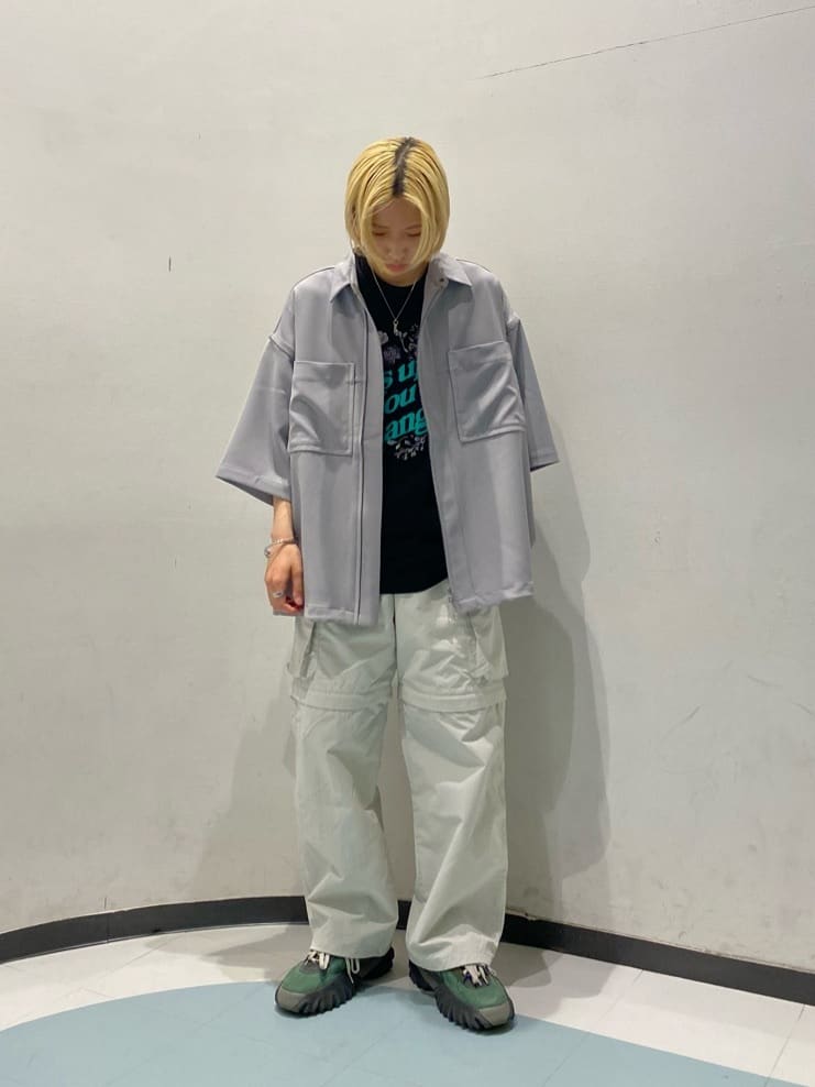 mikite.さんの「tk.TAKEO KIKUCHI｜ツインバー プレート ネックレス」を使ったコーディネート