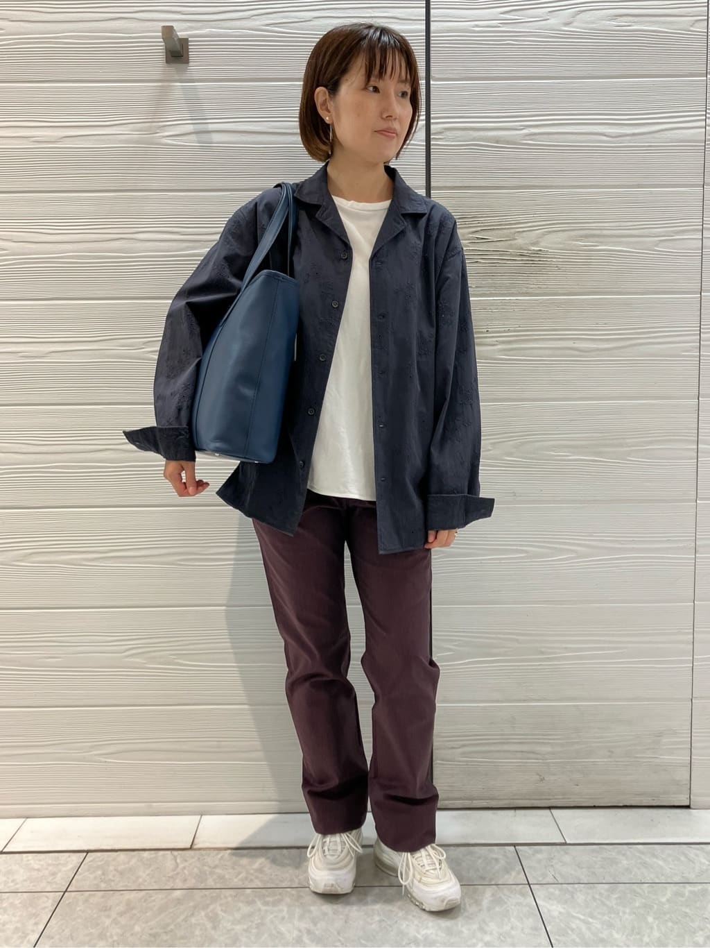 みかさんの「TAKEO KIKUCHI｜【全7サイズ&times;8色展開！】トップマルチヘリンボン パンツ」を使ったコーディネート