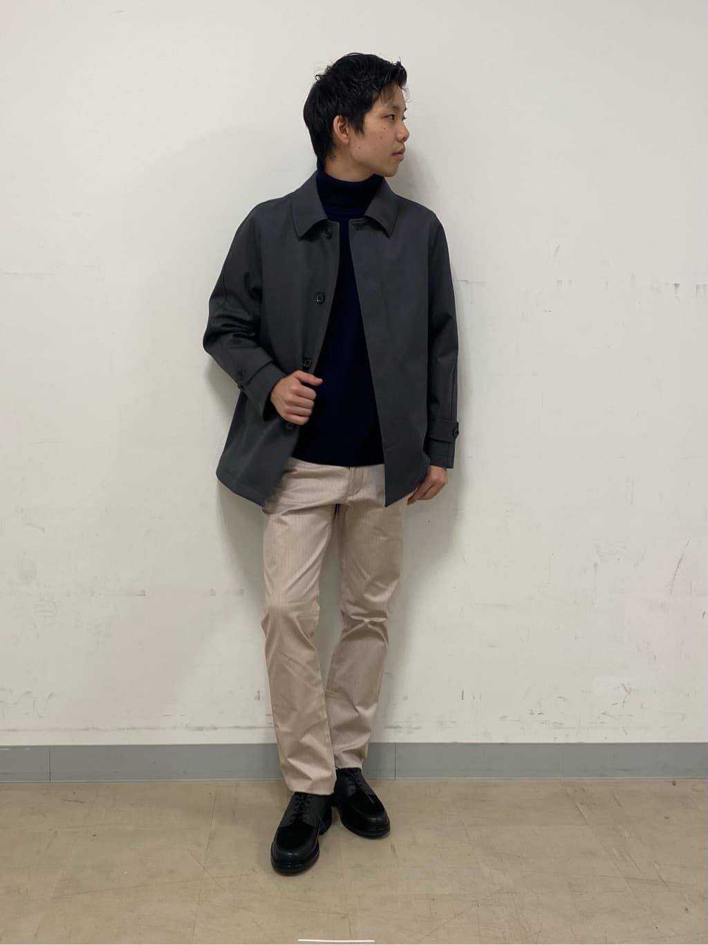 shoumaさんの「TAKEO KIKUCHI｜【全7サイズ&times;8色展開！】トップマルチヘリンボン パンツ」を使ったコーディネート