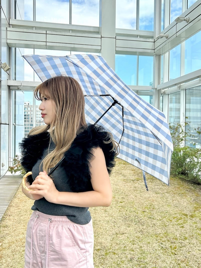 ayaさんの「ESPERANZA｜ギンガムチェックトートバッグ折りたたみ傘 雨傘」を使ったコーディネート
