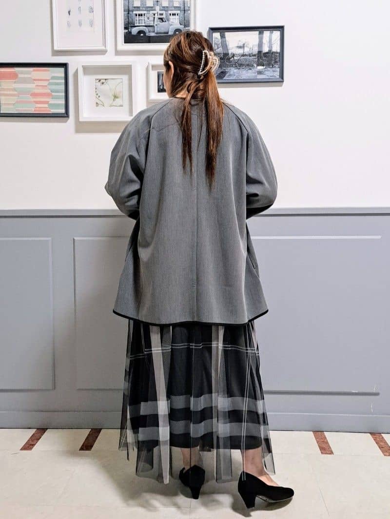 まーみんさんの「grove｜【ふわっと心地よい足入れ】やわここち(R)Vカットパンプス」を使ったコーディネート