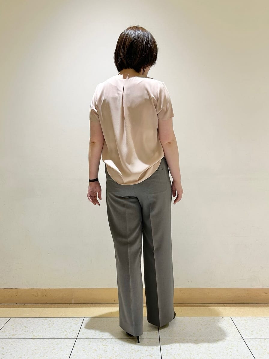 Ryoさんの「INDIVI｜【定番スーツ／UVケア／洗える】ウール調テーラードジャケット」を使ったコーディネート