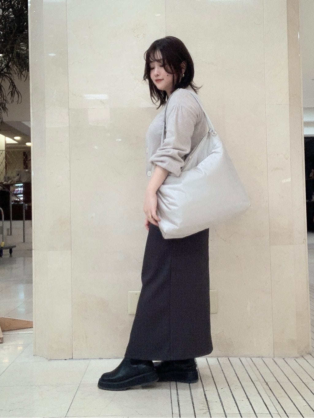 mさんの「HIROKO HAYASHI｜ENORME（エノルメ）ショルダーバッグ」を使ったコーディネート
