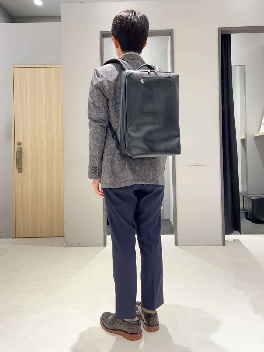 わいずみさんの「TAKEO KIKUCHI｜【抗菌防臭】COOL DOTS（R）ドビープリント ジャケット」を使ったコーディネート
