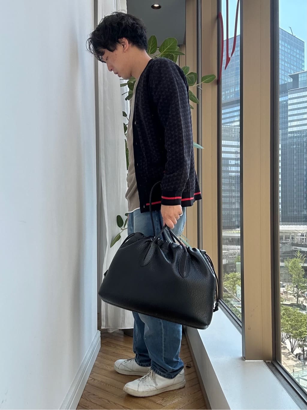 須田　慎二郎さんの「DRESSTERIOR｜」を使ったコーディネート
