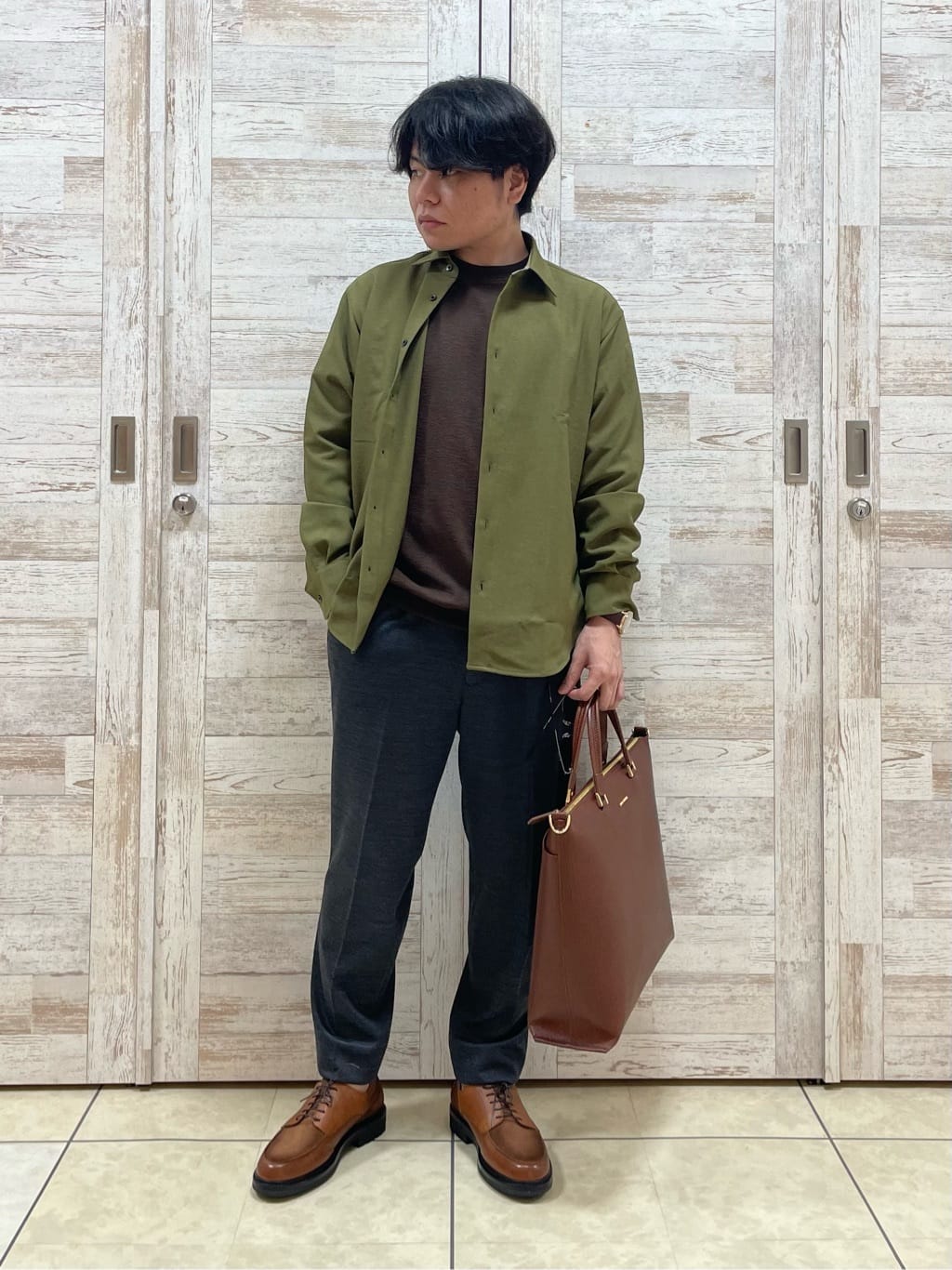 Suehiroさんの「TAKEO KIKUCHI｜」を使ったコーディネート