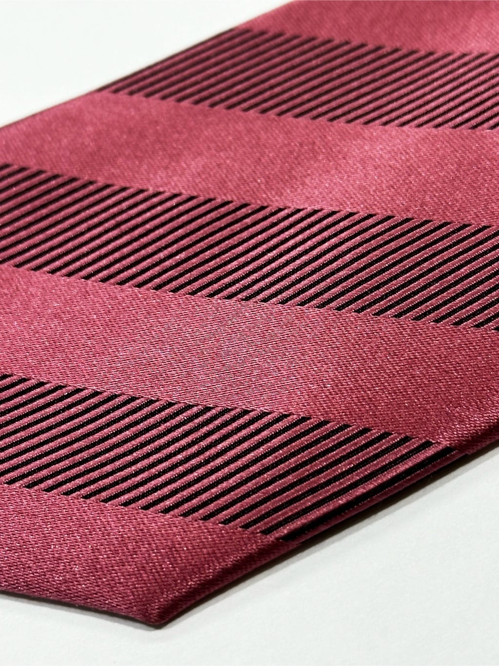 オノアサミさんの「TAKEO KIKUCHI｜【Made in JAPAN】TANGOストライプ ネクタイ」を使ったコーディネート