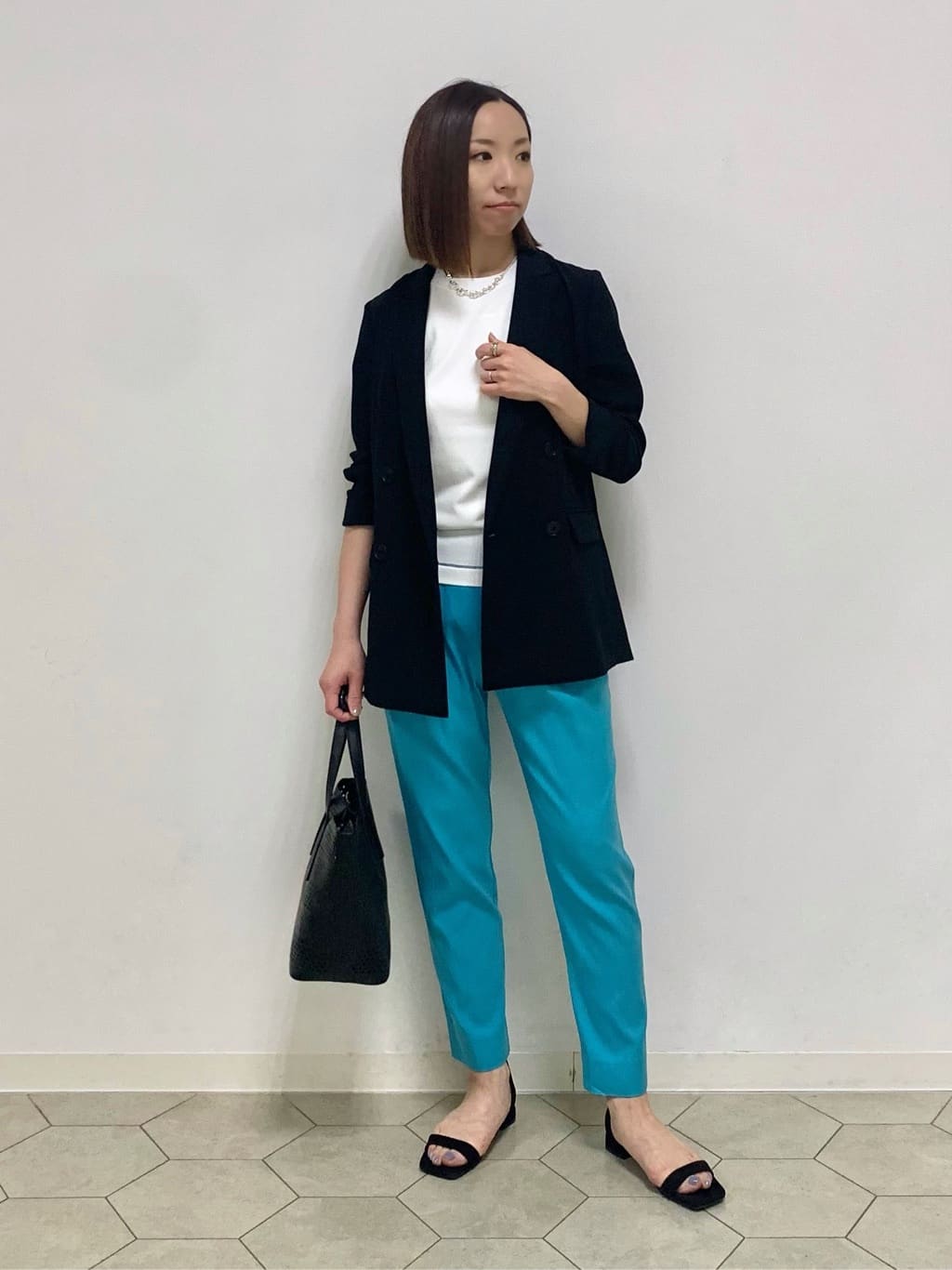 yurinaさんの「INDIVI｜」を使ったコーディネート