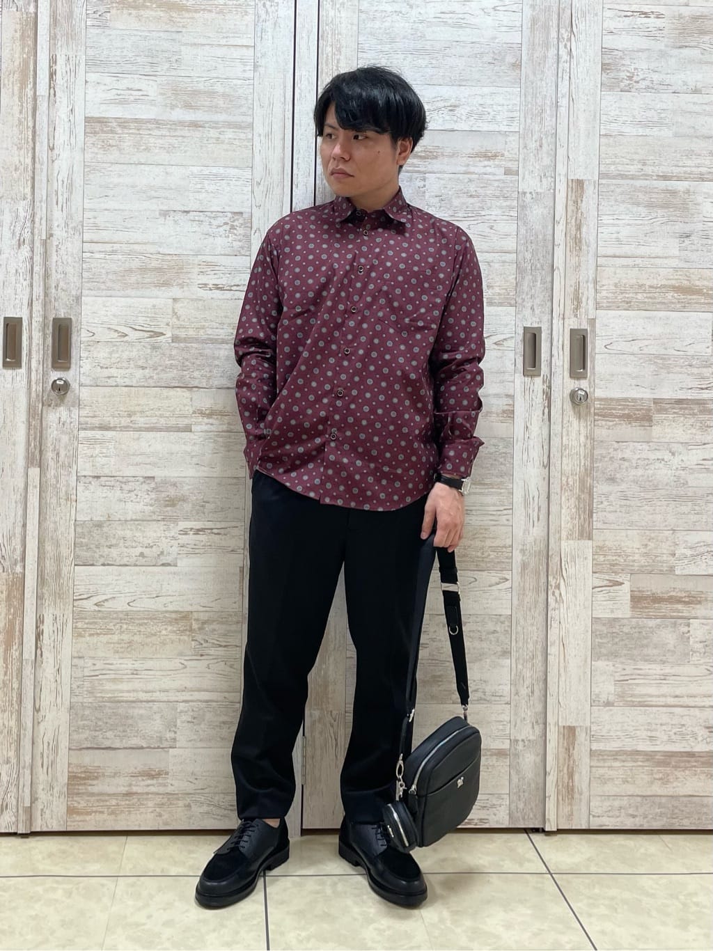 Suehiroさんの「TAKEO KIKUCHI｜」を使ったコーディネート