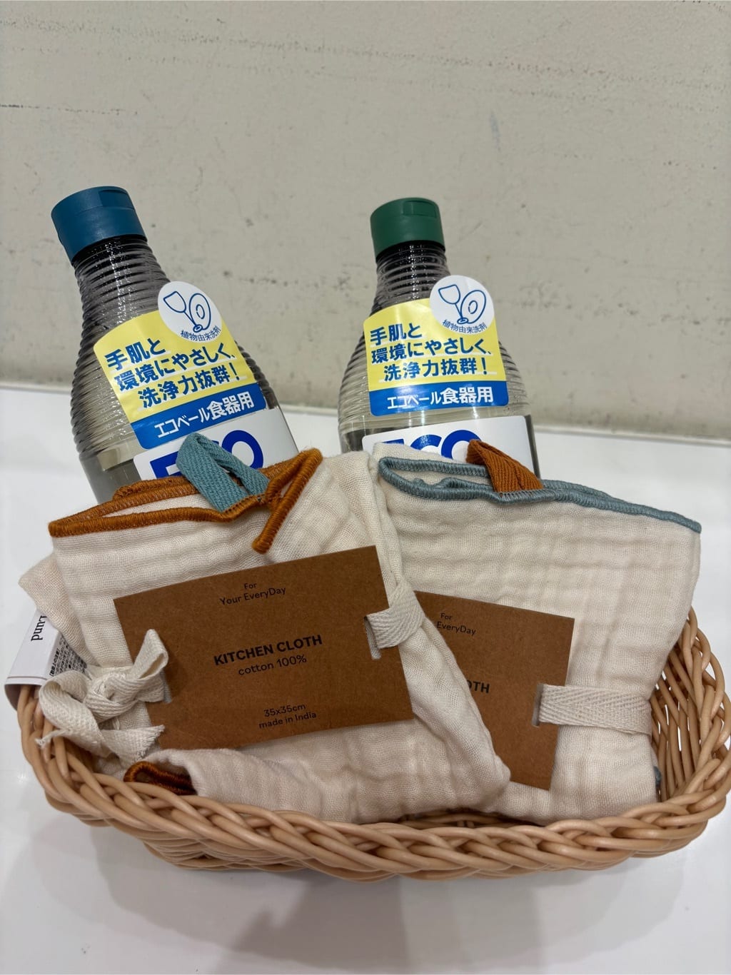 YUKOさんの「212 KITCHEN STORE｜食器用洗剤カモミール ＜Ecover エコベール＞」を使ったコーディネート