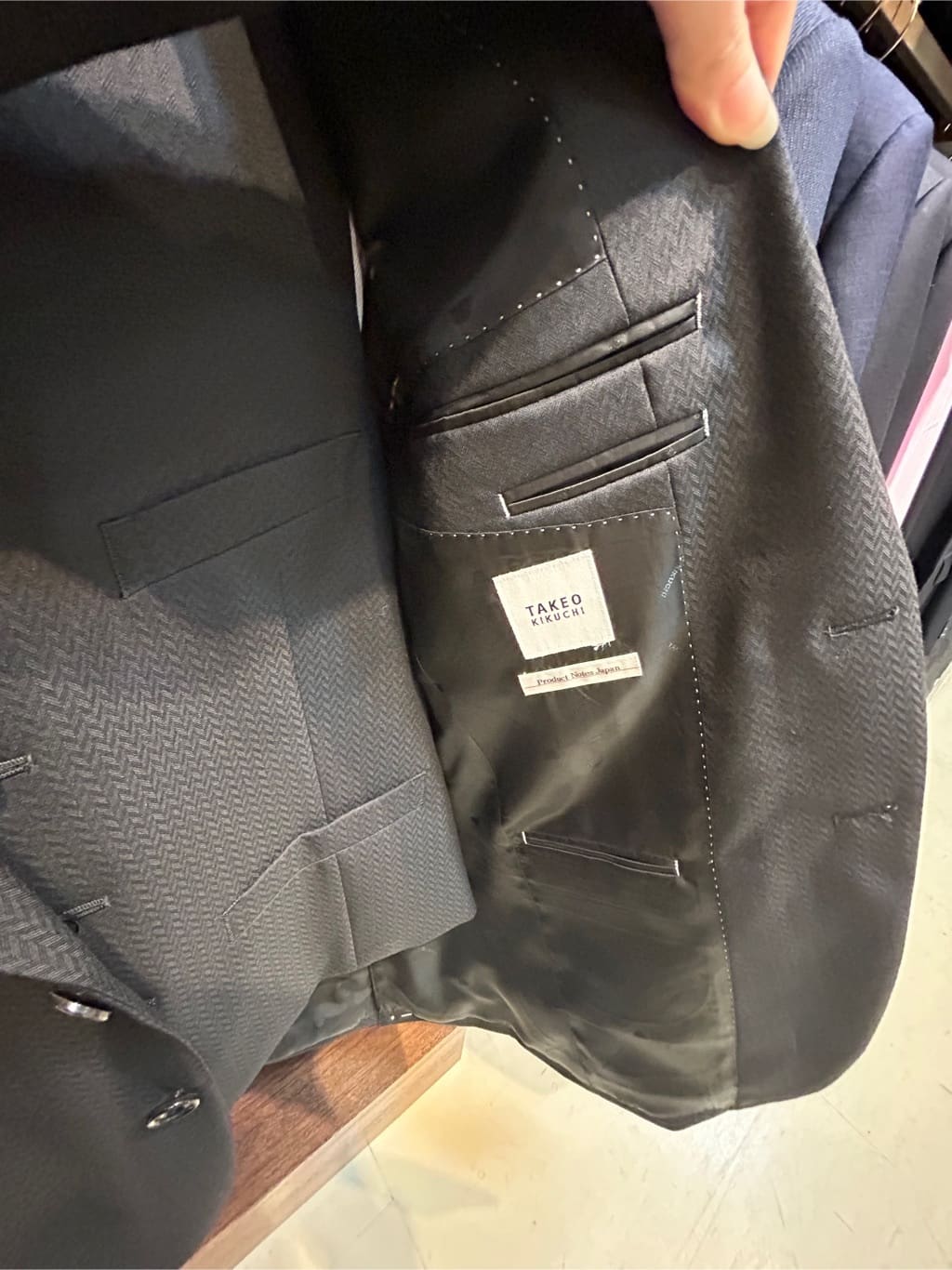 さりーちゃんさんの「TAKEO KIKUCHI｜【Made in JAPAN】矢絣（やがすり）スーツ／スリーピース対応」を使ったコーディネート
