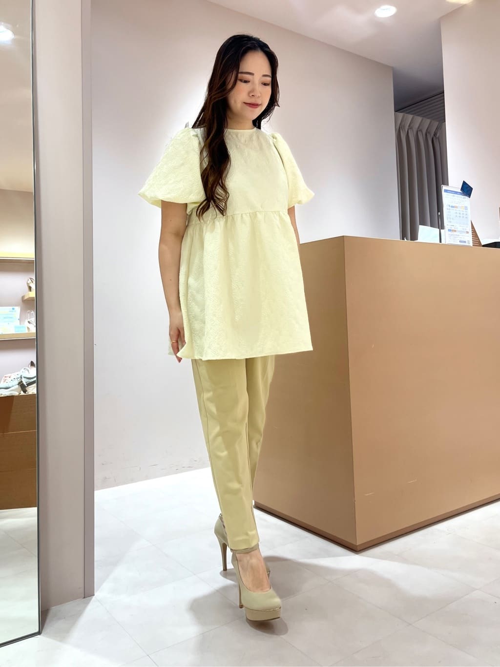 aya.oさんの「ESPERANZA｜2WAY超ハイヒール厚底パンプス」を使ったコーディネート