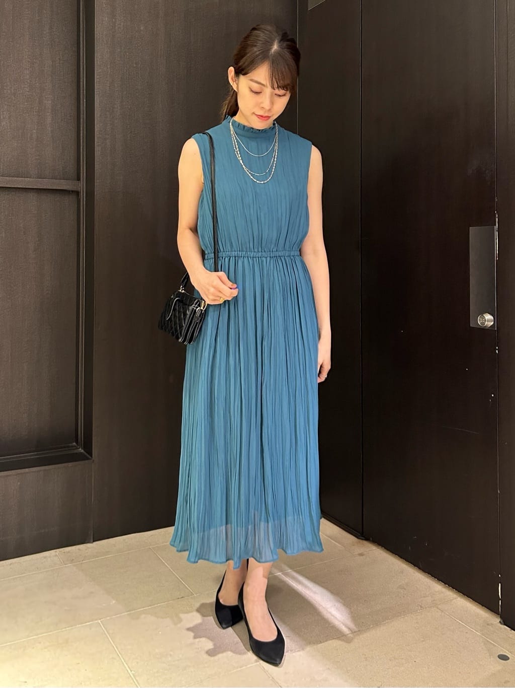 フジワラさんの「UNTITLED｜」を使ったコーディネート