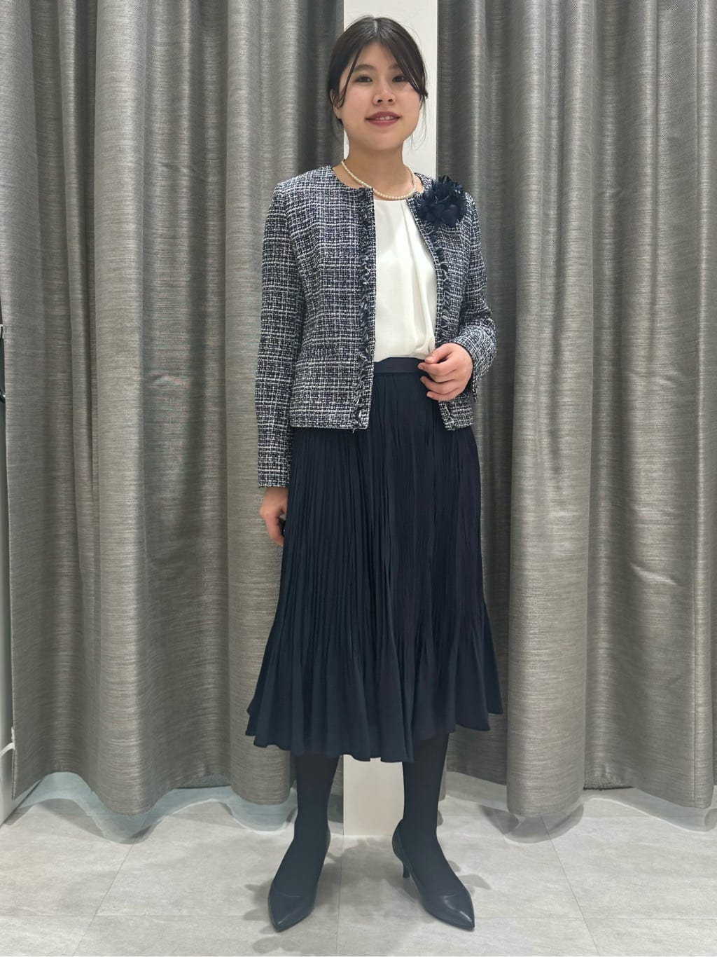 nanaさんの「UNTITLED｜【追加/日本製】ブーケフラワーコサージュ」を使ったコーディネート