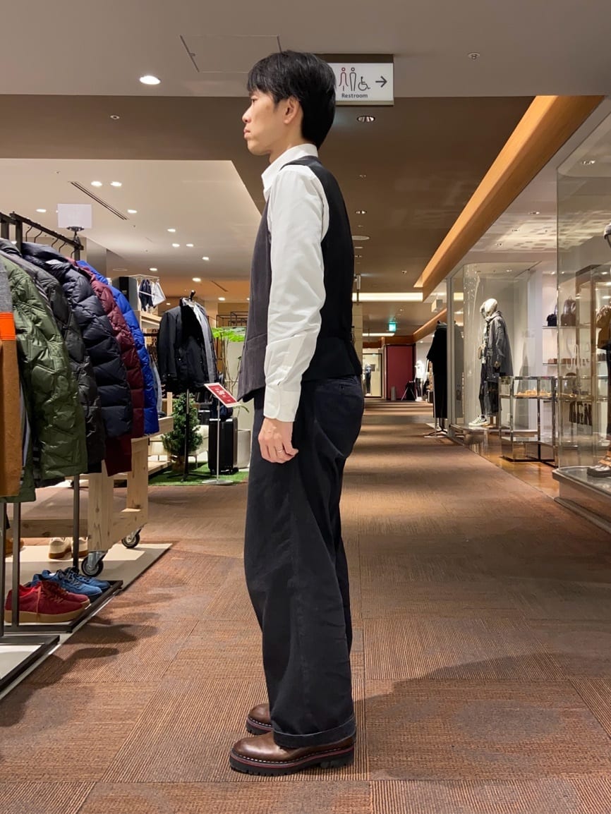 わいずみさんの「TAKEO KIKUCHI｜【Made in JAPAN】ブロード レギュラーカラー ドレスシャツ」を使ったコーディネート