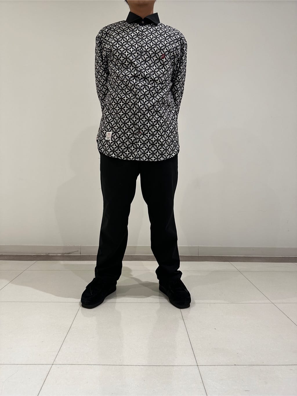 MATSUBARAさんの「DRESSTERIOR｜◆オーバーラップサークル スリークオーターシャツ」を使ったコーディネート