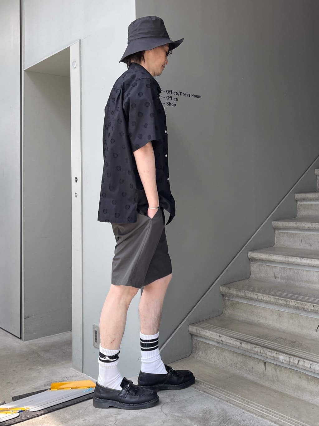 Shintaroさんの「TAKEO KIKUCHI｜【抗菌防臭／5サイズ展開】ハイゲージポンチ Tシャツ」を使ったコーディネート