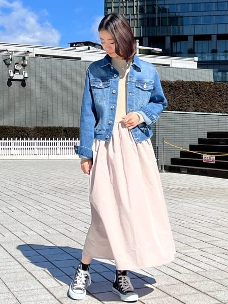 NAMIさんの「OPAQUE.CLIP｜CONVERSE キャンバス オールスター HI」を使ったコーディネート