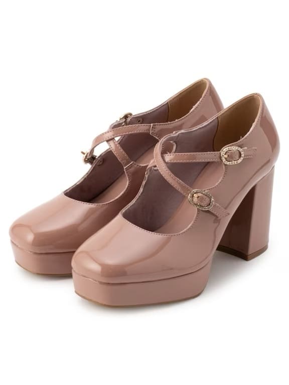 TAKAさんの「ESPERANZA｜クロスダブルバックル厚底パンプス 結婚式二次会 パーティー 25SS」を使ったコーディネート