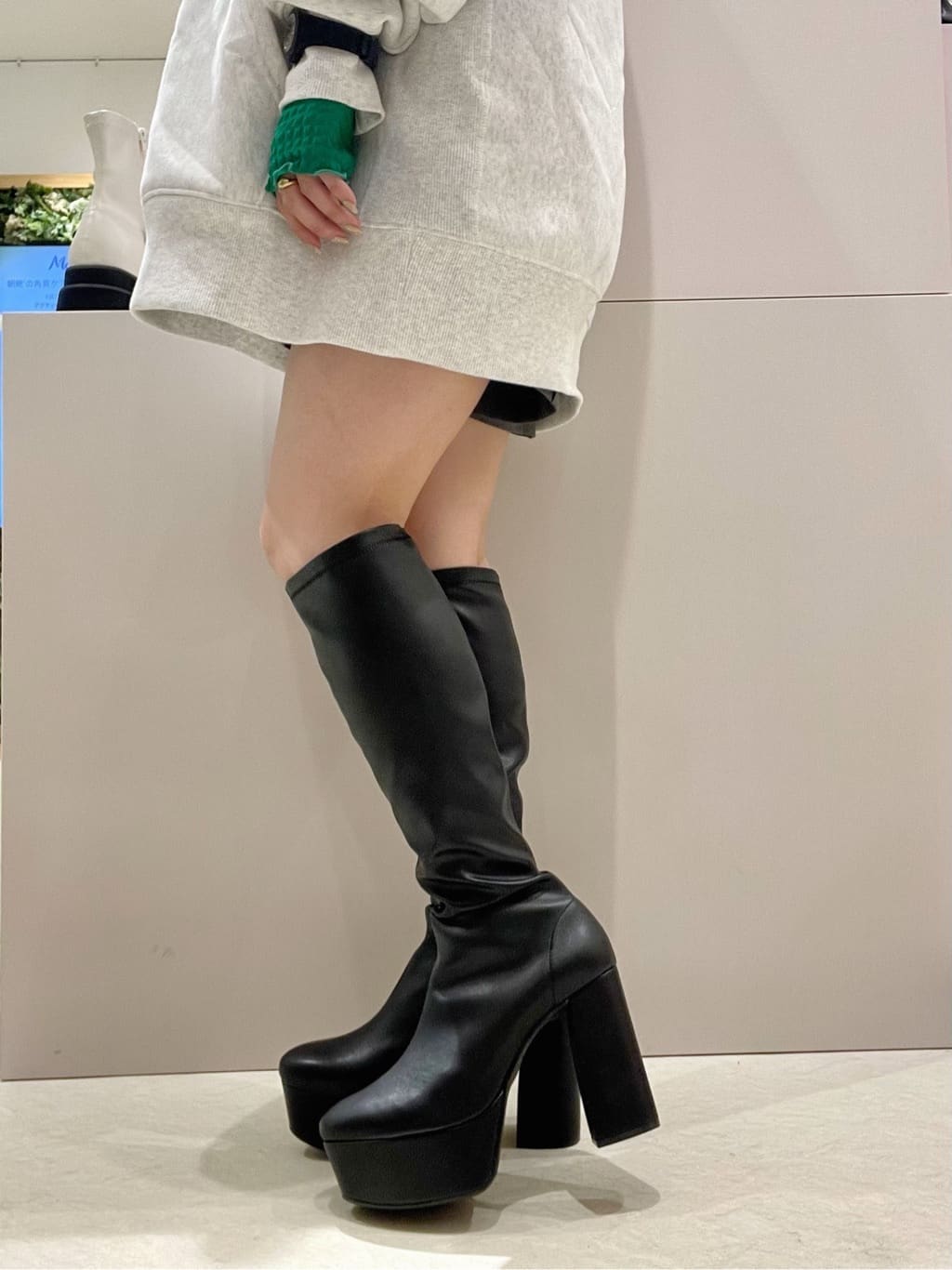 re__さんの「ESPERANZA｜【ラク盛り/約12cm】ラク盛り厚底ロングブーツ」を使ったコーディネート