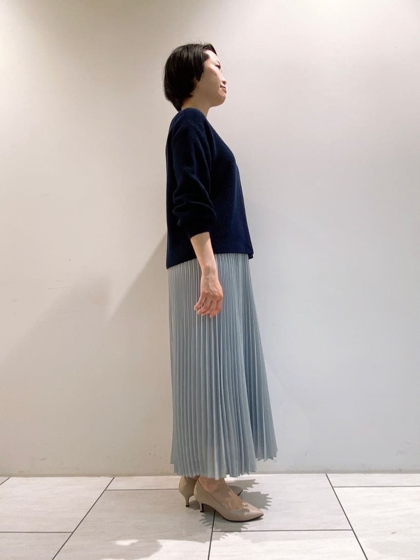 akiさんの「UNTITLED｜【日本製・本革】Comfit Dresser Pumps（コンフィットドレッサーパンプス）」を使ったコーディネート