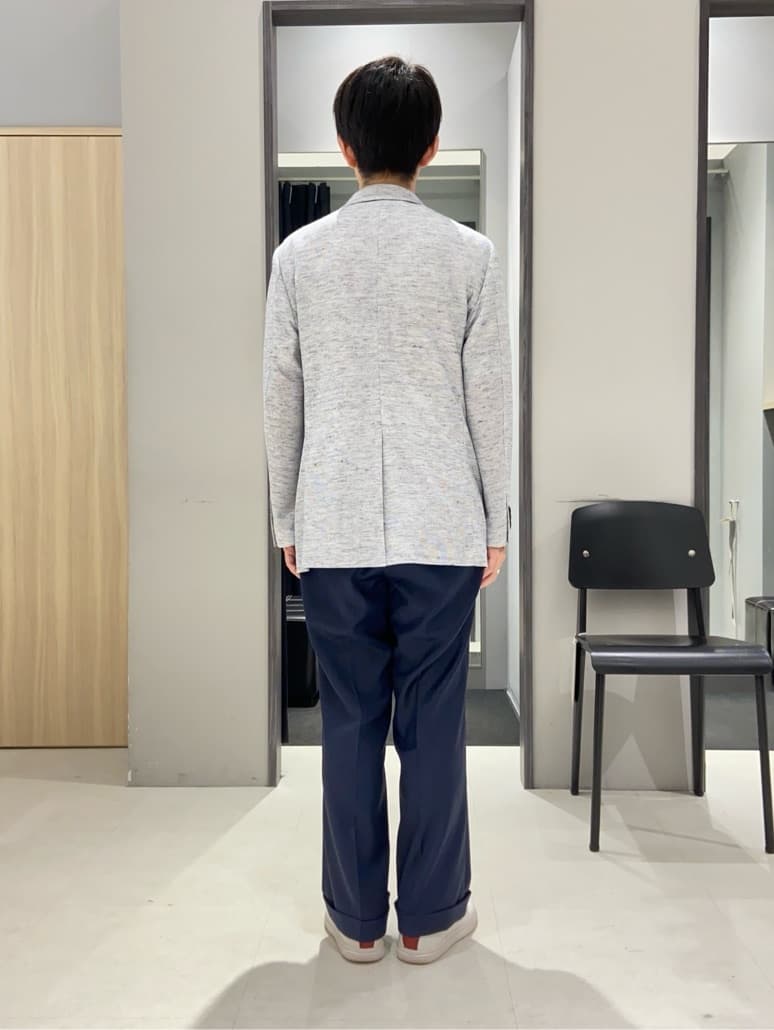 わいずみさんの「TAKEO KIKUCHI｜【尾州織】リネンブレンド メッシュ ジャケット」を使ったコーディネート
