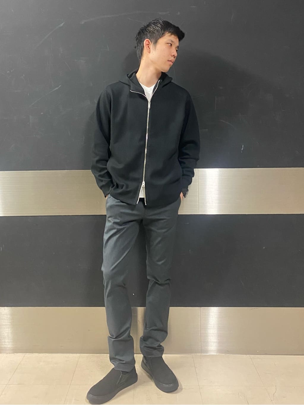 shoumaさんの「TAKEO KIKUCHI｜【全7サイズ&times;8色展開！】トップマルチヘリンボン パンツ」を使ったコーディネート