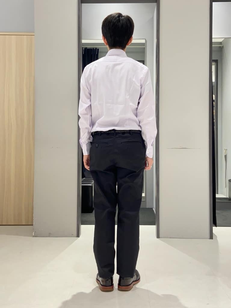 わいずみさんの「TAKEO KIKUCHI｜【オフィスカジュアル対応】ドレス チノパンツ」を使ったコーディネート