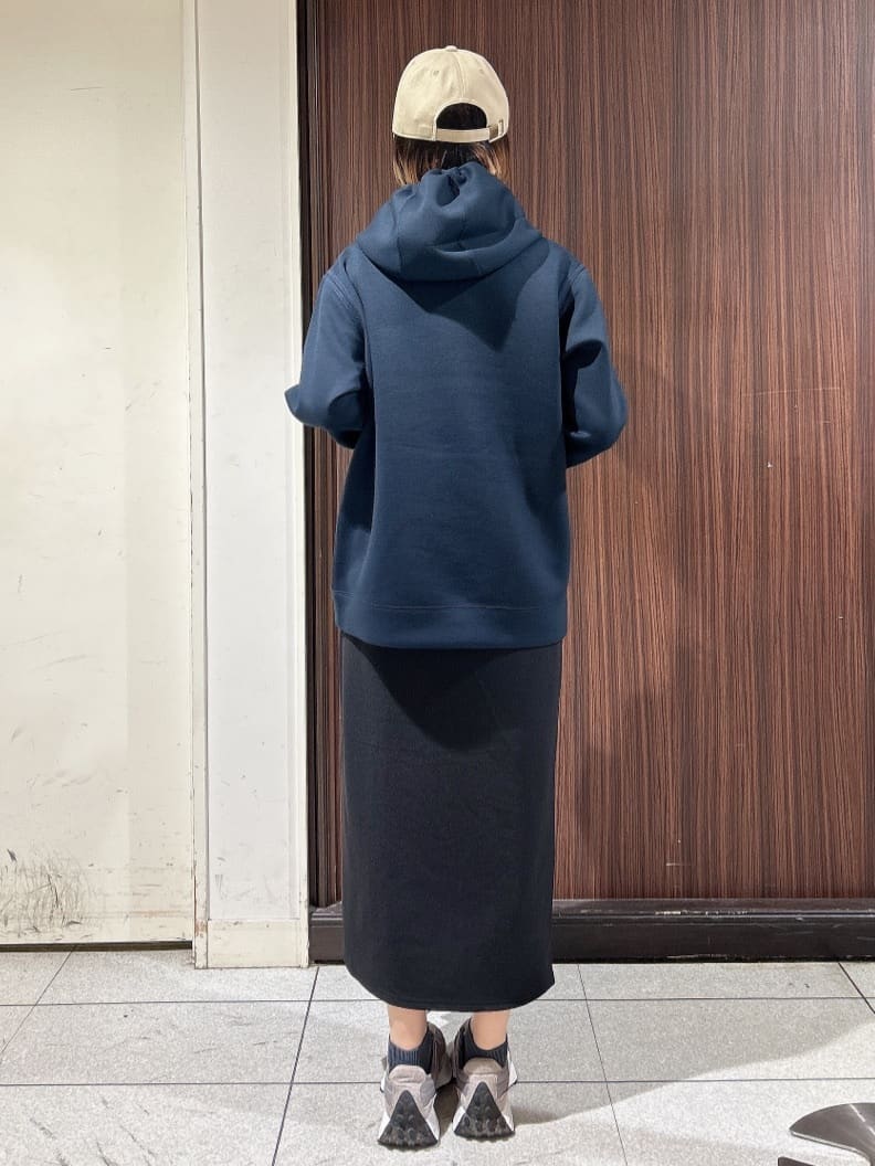 さやさんの「TAKEO KIKUCHI｜【Sサイズ～】エアダン プルオーバー パーカ」を使ったコーディネート