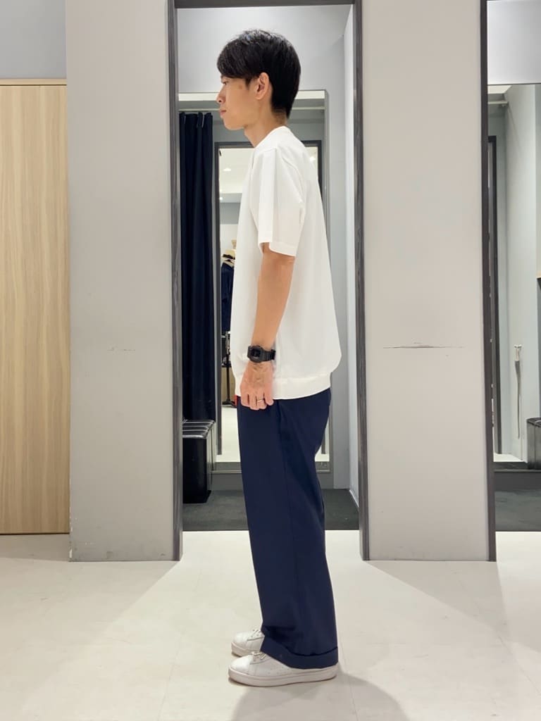 わいずみさんの「TAKEO KIKUCHI｜【抗菌防臭／5サイズ展開】ハイゲージポンチ Tシャツ」を使ったコーディネート