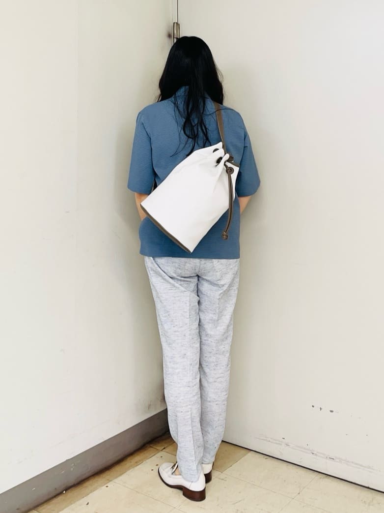 iwさんの「TAKEO KIKUCHI｜【尾州織】リネンブレンド メッシュパンツ」を使ったコーディネート