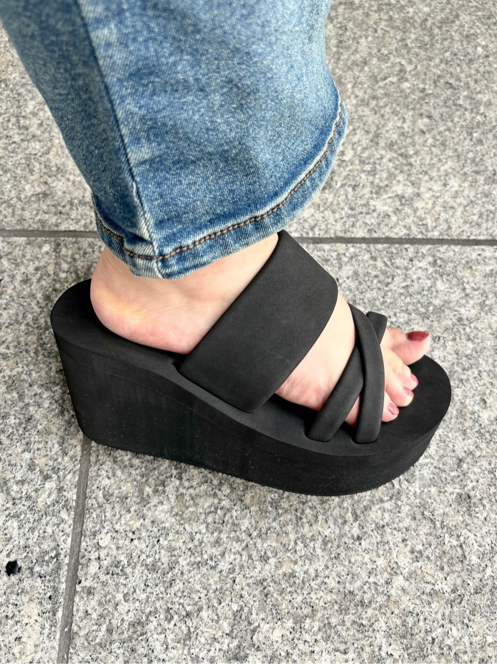 まっきーさんの「ESPERANZA｜キルティングバニティ3WAYショルダー」を使ったコーディネート